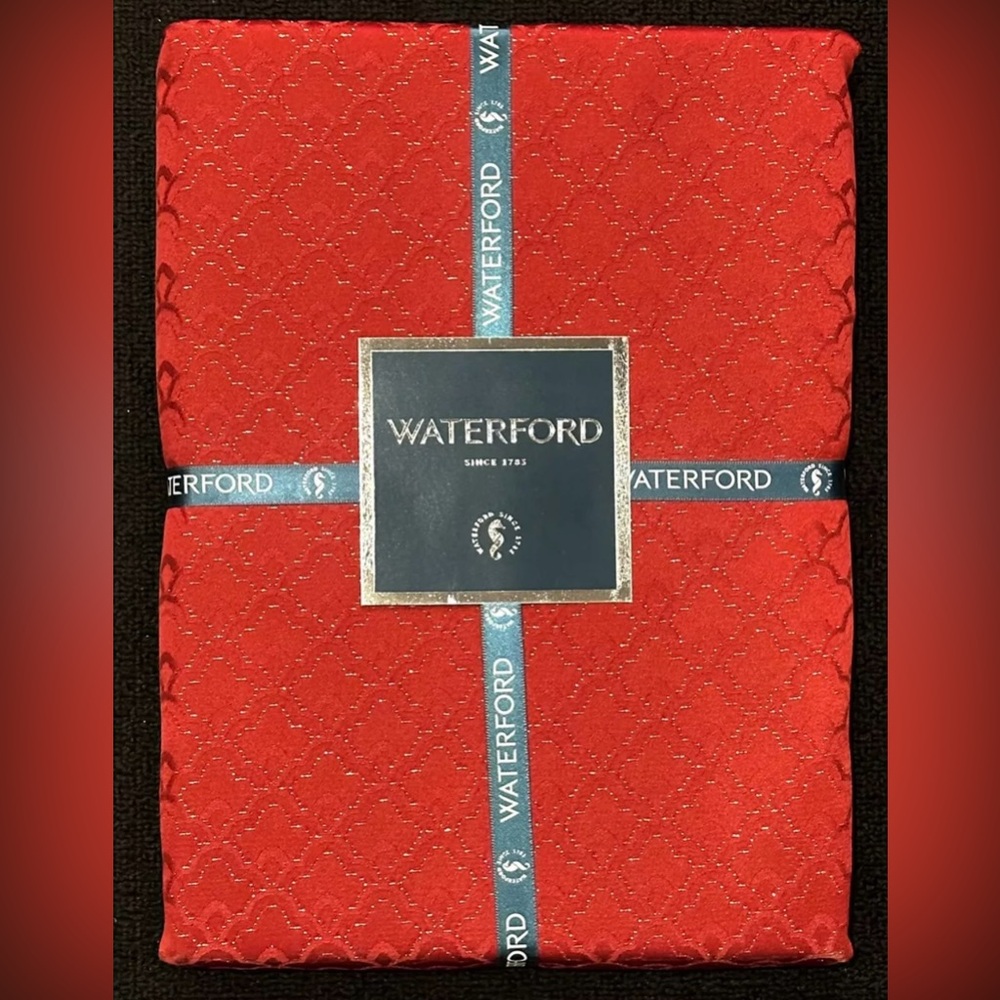 NEW WATERFORD TABLECLOTH 70 X 84 CRYSTAL CO. LUXURY ART DECO MOTIF EMBER…